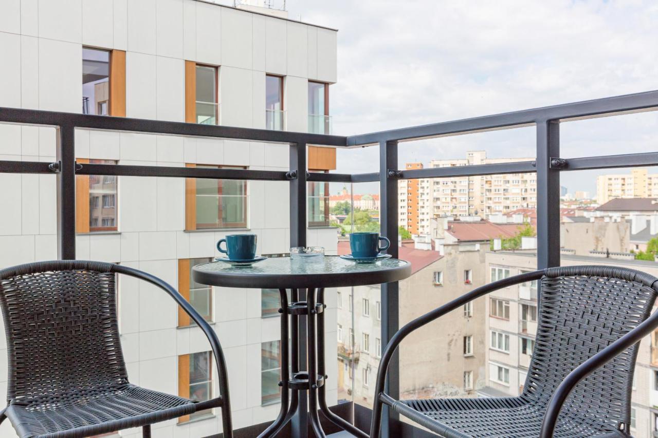 Apartament Dom Przy Okrzei By Renters Prestige Warszawa Eksteriør billede